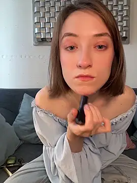 Snapshot of Persephone_Kore chatting on April 27, 2026, 4:38 pm Persephone Kore online show from April 27, 2026, 4:38 pm