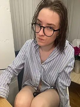 Snapshot of Persephone_Kore chatting on May 31, 2026, 7:04 pm Persephone Kore online show from May 31, 2026, 7:04 pm