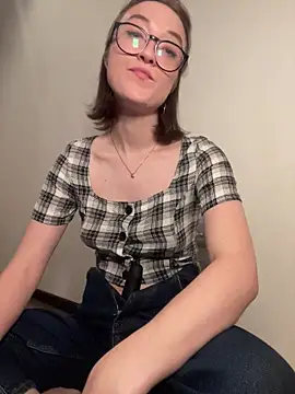 Snapshot of Persephone_Kore chatting on July 8, 2026, 3:16 pm Persephone Kore online show from July 8, 2026, 3:16 pm