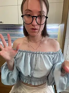 Snapshot of Persephone_Kore chatting on July 10, 2026, 4:20 pm Persephone Kore online show from July 10, 2026, 4:20 pm