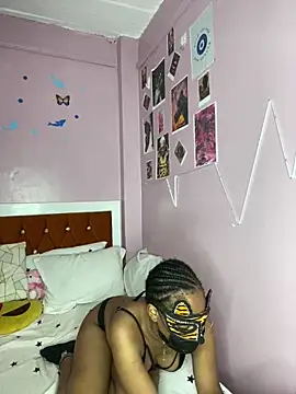 Snapshot of thakhiii3 chatting on February 13, 2026, 11:34 pm thakhiii3 online show from February 13, 2026, 11:34 pm