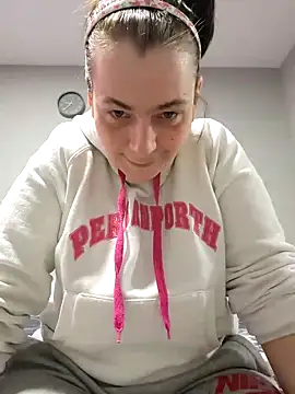 roksa2026 online show from April 3, 2026, 7:39 am