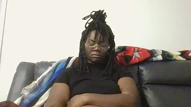 Kokohayes online show from February 17, 2026, 9:43 pm