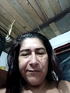 PatriciaGrajales online show from April 18, 2026, 4:22 pm