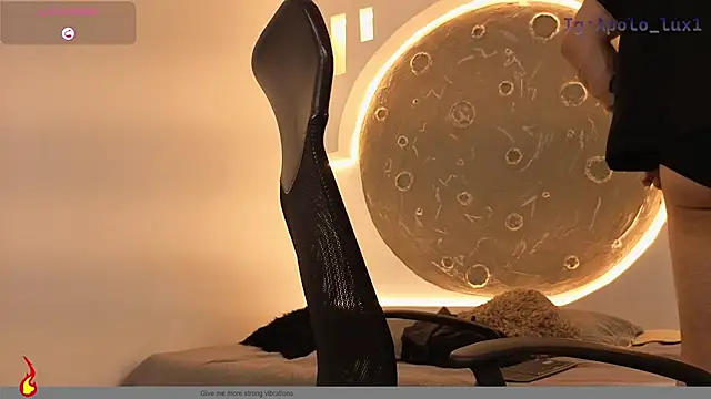 Snapshot of Apolo_lux1 chatting on July 17, 2026, 8:14 pm Apolo lux1 online show from July 17, 2026, 8:14 pm