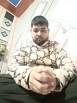 Pulkeet1433 online show from February 10, 2026, 8:51 am