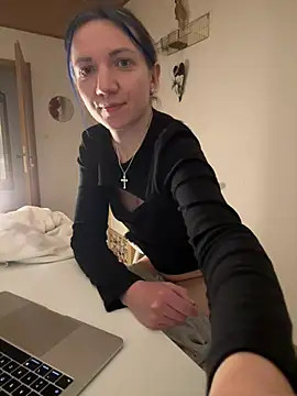 Marina und Jayden online show from February 26, 2026, 10:09 pm