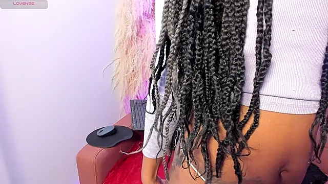 Pamela James  online show from February 21, 2026, 2:18 pm