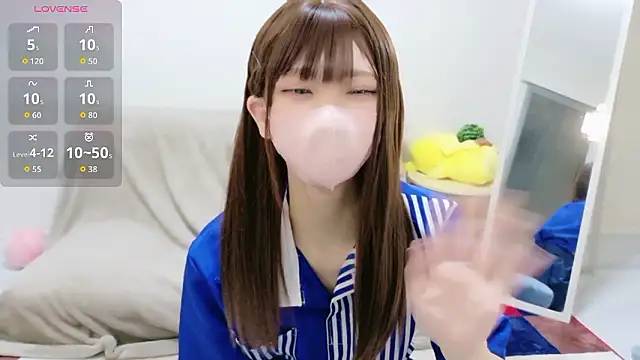 Nanamin- online show from February 25, 2026, 10:58 am