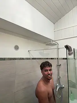 Axel black10 online show from April 18, 2026, 1:15 pm