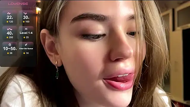 LubaSeirers online show from April 19, 2026, 6:10 pm