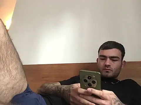 Snapshot of jacobsex221 chatting on January 11, 2026, 9:25 am jacobsex221 online show from January 11, 2026, 9:25 am