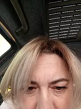 Katrina9911 online show from January 12, 2026, 6:51 am