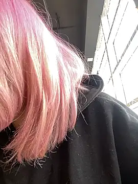 aka Blonde online show from March 10, 2026, 7:13 am