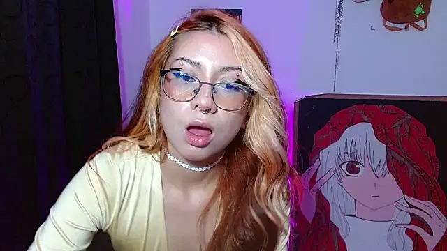 kittymiauu444 online show from April 16, 2026, 11:07 pm