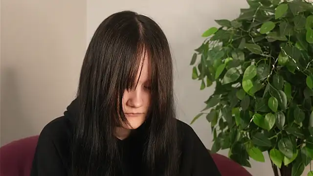 HongVilllaflor online show from January 13, 2026, 11:04 am