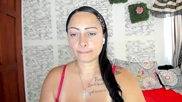 XXXStephanie XXX online show from May 31, 2026, 9:49 pm