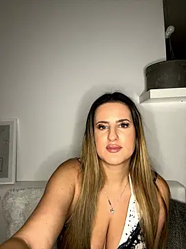 Liana-1 online show from January 15, 2026, 5:27 pm