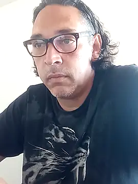 Snapshot of Big_vittollo chatting on February 5, 2026, 2:33 pm Big vittollo online show from February 5, 2026, 2:33 pm