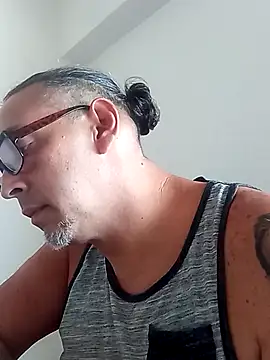 Snapshot of Big_vittollo chatting on February 22, 2026, 4:38 pm Big vittollo online show from February 22, 2026, 4:38 pm