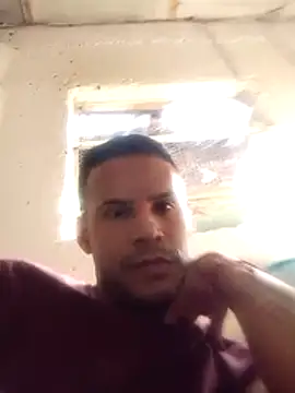 HotLuSex online show from May 1, 2026, 7:51 pm