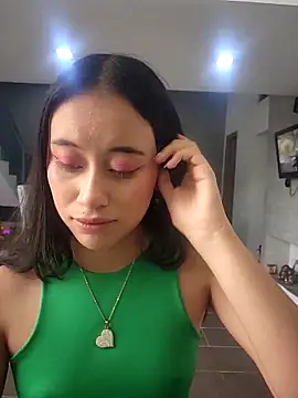 Snapshot of l0lita_emi chatting on February 17, 2026, 3:08 pm l0lita emi online show from February 17, 2026, 3:08 pm