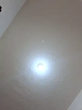 jade03  online show from April 21, 2026, 3:13 am