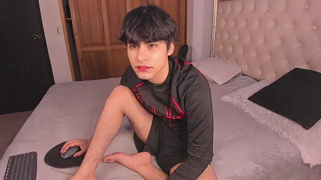 Snapshot of IamJuanJoc chatting on May 4, 2026, 3:13 am IamJuanJoc online show from May 4, 2026, 3:13 am