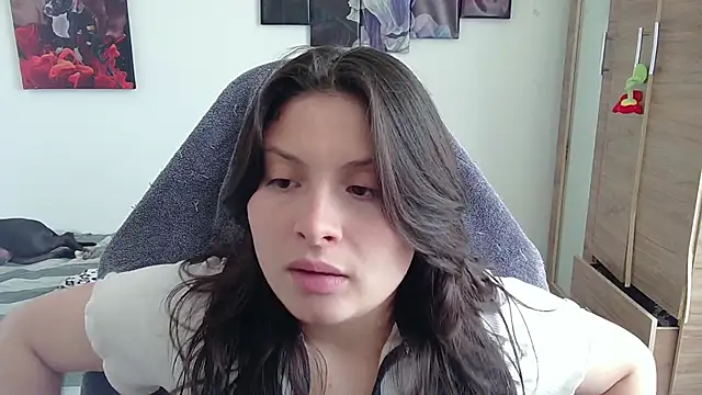 Snapshot of yessica_gomez01 chatting on April 23, 2026, 7:27 pm yessica gomez01 online show from April 23, 2026, 7:27 pm