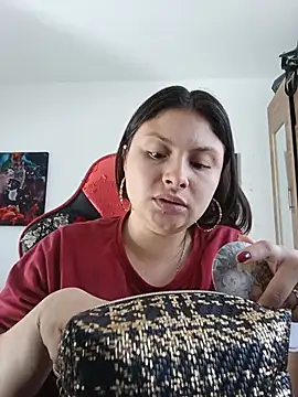 Snapshot of yessica_gomez01 chatting on May 23, 2026, 12:09 pm yessica gomez01 online show from May 23, 2026, 12:09 pm