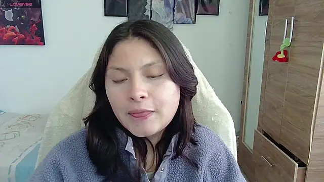 Snapshot of yessica_gomez01 chatting on June 1, 2026, 10:00 pm yessica gomez01 online show from June 1, 2026, 10:00 pm