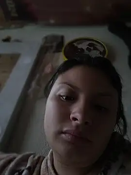 Snapshot of yessica_gomez01 chatting on June 17, 2026, 1:12 pm yessica gomez01 online show from June 17, 2026, 1:12 pm