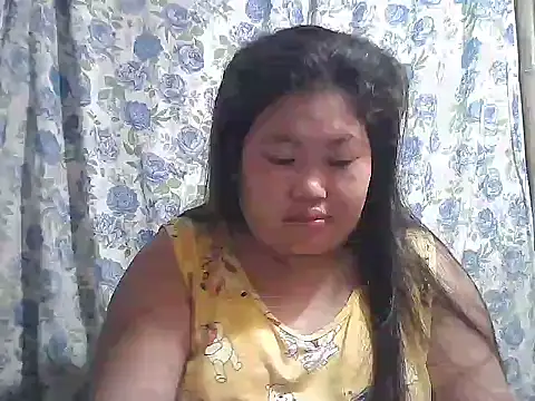 Snapshot of pinay_rose14 chatting on May 3, 2026, 7:31 pm pinay rose14 online show from May 3, 2026, 7:31 pm