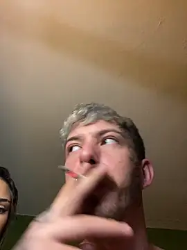 HoneybeeDiamonds online show from March 7, 2026, 4:20 am