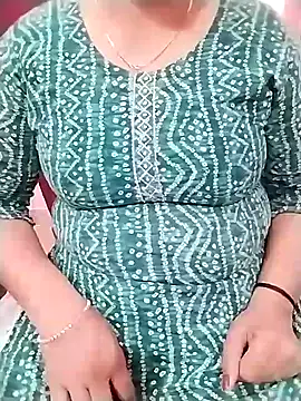 Snapshot of sexy_Mal7 chatting on January 11, 2026, 4:50 am sexy Mal7 online show from January 11, 2026, 4:50 am