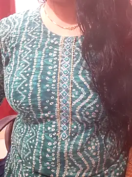 sexy Mal7 online show from February 2, 2026, 4:33 am