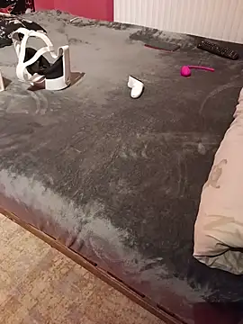 Snapshot of Masztisfiu2 chatting on March 14, 2026, 11:21 pm Masztisfiu2 online show from March 14, 2026, 11:21 pm