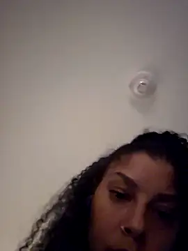 tastesosweet online show from April 28, 2026, 2:38 am