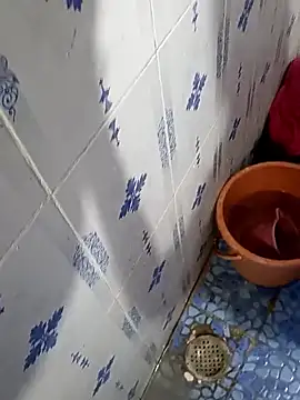 Snapshot of Aanubabya chatting on January 13, 2026, 3:23 am Aanubabya online show from January 13, 2026, 3:23 am