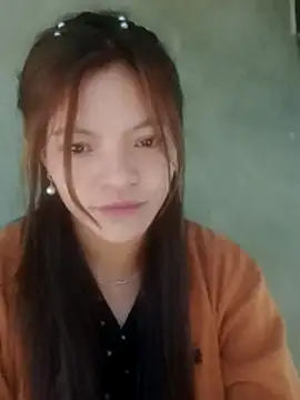 jjennyyy online show from February 16, 2026, 8:10 am