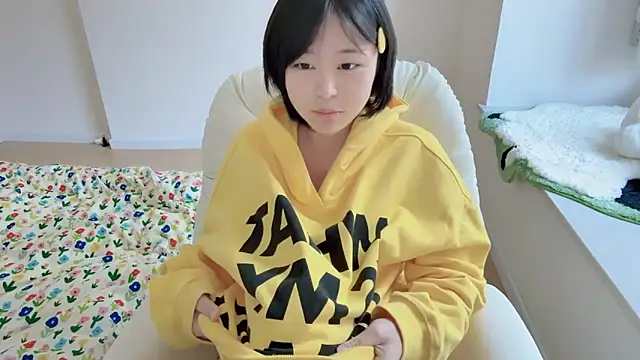 Onefiona online show from March 27, 2026, 7:36 am