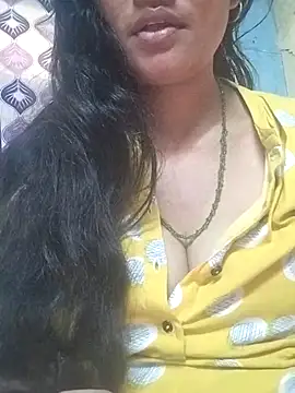 Snapshot of Zaara101 chatting on April 7, 2026, 3:29 am Zaara101 online show from April 7, 2026, 3:29 am