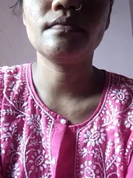 Snapshot of Zaara101 chatting on June 6, 2026, 4:39 am Zaara101 online show from June 6, 2026, 4:39 am