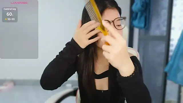 Snapshot of -XiaoYu-777 chatting on February 24, 2026, 8:34 am -XiaoYu-777 online show from February 24, 2026, 8:34 am