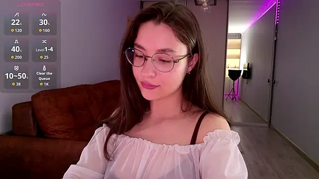 classy     online show from April 24, 2026, 5:59 pm