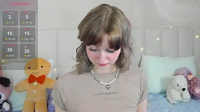 Snapshot of AdeleSilvy chatting on June 25, 2026, 1:49 am AdeleSilvy online show from June 25, 2026, 1:49 am