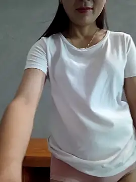 Vanvan68xx online show from April 19, 2026, 8:46 am