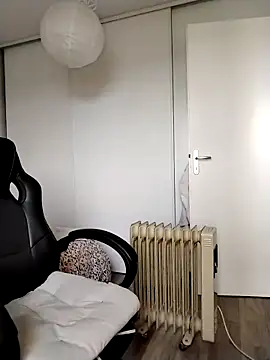 therealsun8 online show from February 16, 2026, 12:45 pm