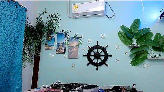 lucerodelamanana343 online show from February 12, 2026, 7:42 pm