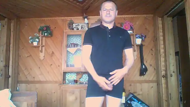 Snapshot of Ivan9iutt chatting on May 21, 2026, 6:53 am Ivan9iutt online show from May 21, 2026, 6:53 am
